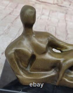 Merveilleux Abstrait Art Moderne Bronze Nu Sculpture Henry Moore Figurine Statue