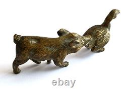 Miniature animalière en bronze cochon et oie Sculpture ancienne art animalier