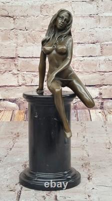 Rare Sculpture En Bronze D'Une Femme Nue Originale, Ouvre D'Art Exotique