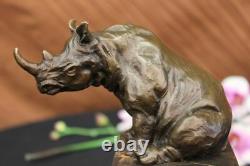 Rhinocéros Taureau Bronze Sculpture Art Déco Style Signé Original Milo Deal