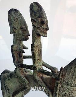 SCULPTURE Couple de cavaliers DOGON en BRONZE du MALI art BRUT XXeme