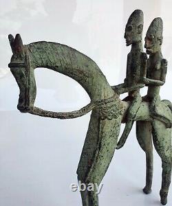 SCULPTURE Couple de cavaliers DOGON en BRONZE du MALI art BRUT XXeme