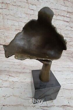 Salvador Dali Art Moderne au Repos Fille Bronze Buste Statue Sculpture Figurine