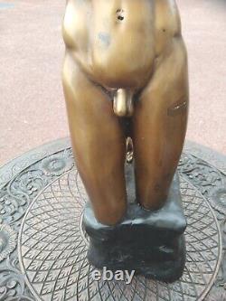 Sculpture D Homme Nue En Bronze Art Contemporain 20 Eme Hauteur 57 CM