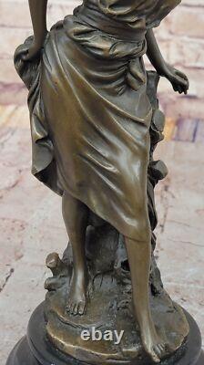 Sculpture En Bronze Art Déco Femme Européenne Figurine Fille Ouvre D'Art Détail