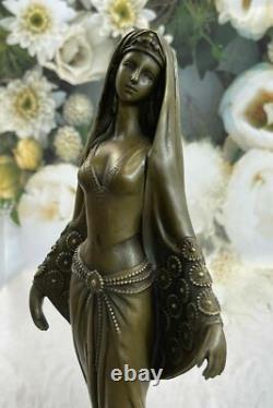 Sculpture En Bronze Art Déco Fille Dansante Arabe Signée Mavchi Vente NR