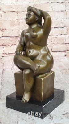Sculpture En Bronze De Femme Nue Abstraite Courbée Signée Botero Figurine Art
