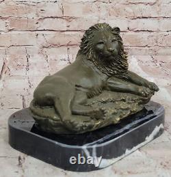 Sculpture En Bronze De Lion Rugissant Par Barye Art Animalier Detaillé