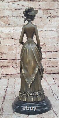 Sculpture Figurine Femme Bronze Art Déco Originale Signée Vitaleh 1920 À Vendre