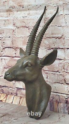 Sculpture Murale En Bronze Trophée Tête De Gazelle Art Déco Originale