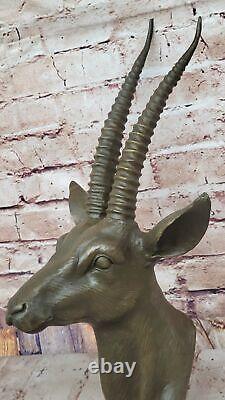 Sculpture Murale En Bronze Trophée Tête De Gazelle Art Déco Originale