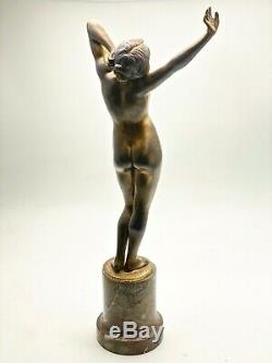 Sculpture Nu féminin en Bronze signé époque Art Nouveau 1900