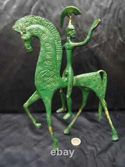 Sculpture art étrusque cavalier sur cheval, bronze style Fredéric weinberg