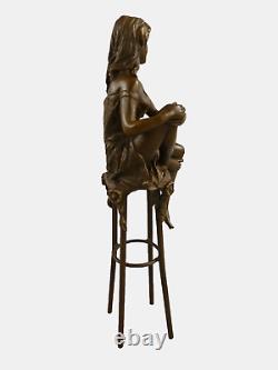 Sculpture bronze Art Déco semi nue femme sur tabouret d'après Pierre Collinet