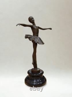 Sculpture en bronze Art Déco Danseuse ballerine Signée Milo Cachet bronze