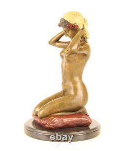 Sculpture en bronze Art Nouveau Femme nue avec collier d'après Paul Ponsard