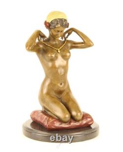Sculpture en bronze Art Nouveau Femme nue avec collier d'après Paul Ponsard