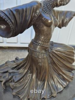 Sculpture en bronze Danseuse orientale signée Elis Art Déco
