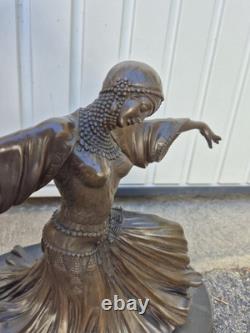 Sculpture en bronze Danseuse orientale signée Elis Art Déco
