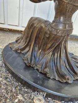 Sculpture en bronze Danseuse orientale signée Elis Art Déco