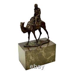 Sculpture en bronze véritable chameau cavalier sur socle en marbre art décora