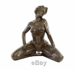 Sculpture érotisme art en bronze style antique statue femme 65cm