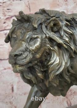 Signée Barye Africain Mâle Roi Lion De Jungle au Repos Bronze Sculpture Art Déco