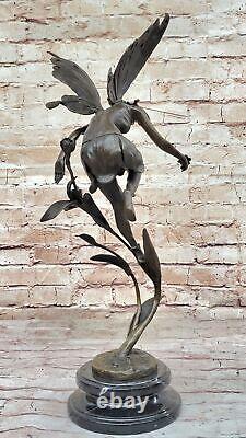 Signée Cesaro, Bronze Art Nouveau Vase Avec / Fairy Sculpture Figurine Fonte
