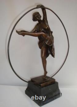 Statue Sculpture Danseuse Cerceau Sexy Style Art Deco Style Art Nouveau Bronze m