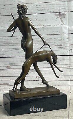 Statue Sculpture Diane Chasseresse Art Déco Style Chair Nouveau Style Bronze