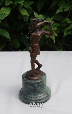 Statue Sculpture Golfeuse Golf Style Art Deco Style Art Nouveau Bronze massif Si