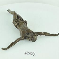 Statue Sculpture Jesus-Christ Style Art Deco Style Art Nouveau Bronze massif