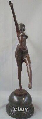 Statue Sculpture Palmyre Sexy Style Art Deco Style Art Nouveau Bronze massif Sig