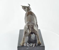 Statue Sculpture Taureau Animalier Style Art Deco Style Art Nouveau Bronze massi