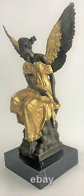 Statue Sculpture Winged Victoire Art Déco Style Art Nouveau Style Bronze Fonte