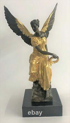 Statue Sculpture Winged Victoire Art Déco Style Art Nouveau Style Bronze Fonte