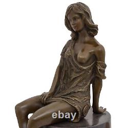 Statue l'érotisme l'art femme de bronze sculpture figurine 27cm