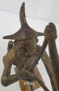 Statue sculpture bronze signé mamadou dlg Dermé Morou Burkina Faso art africain