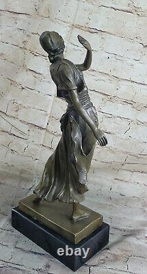 Style Art Nouveau Signée Bronze Gypsy Danseuse Statue Figurine Sculpture De