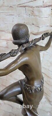 Superbe Nu Bronze Statue Art Déco Danseuse Avec Thyrsus Signée Pierre Le Faguays