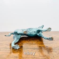 Superbe Sculpture Art Déco en Bronze Lévrier Debout à Patine Verte Circa 1930
