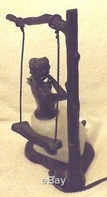 Vintage Bronze Art Déco Femme / en Swing Lampe Nuit Lumière Sculpture Statue