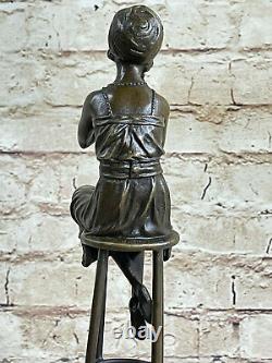 Vintage Bronze Fonte Petit Fille Assis Sur Chaise Sculpture Art Nouveau Deco