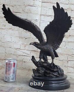 Western Art Cuivre Bronze Aigle Hawk Oiseau Figurine Sculpture Marbre Statue